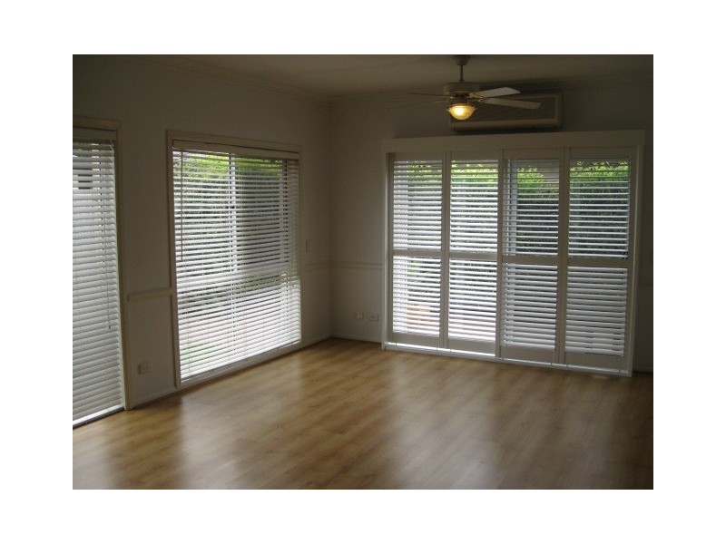 1 Mapleton, Forest Lake QLD 4078