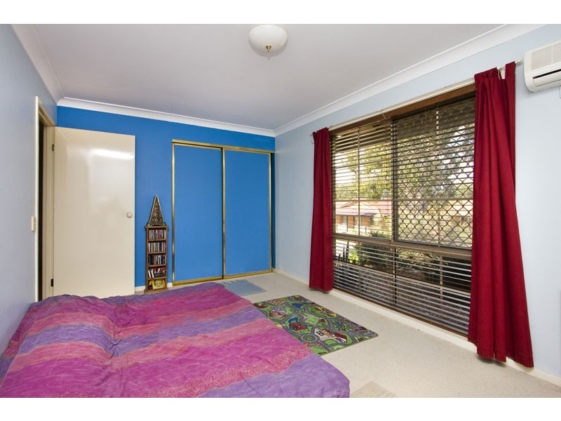 Durack QLD 4077