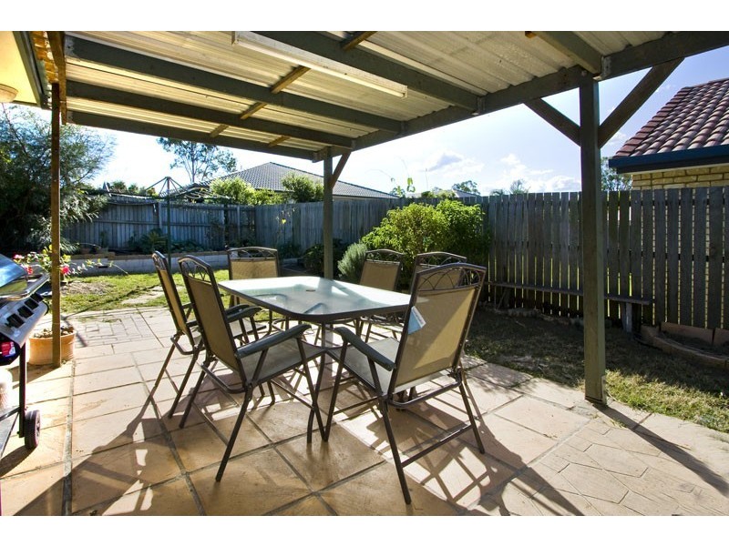 Durack QLD 4077