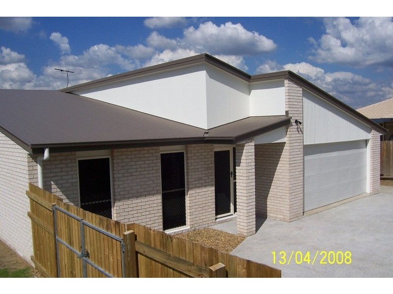 Regents Park QLD 4118