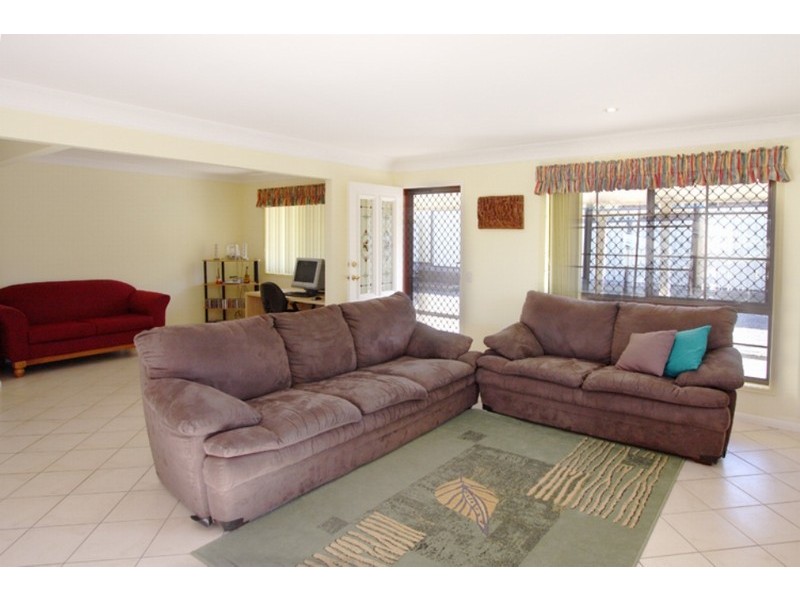 14 Hume Court, Boronia Heights QLD 4124