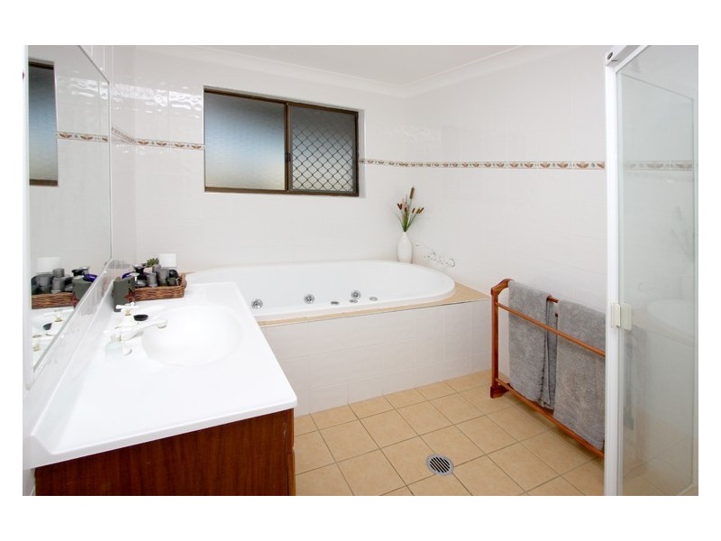 14 Hume Court, Boronia Heights QLD 4124