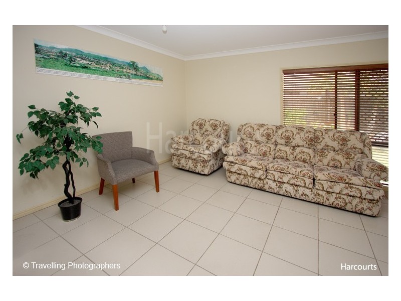 Regents Park QLD 4118