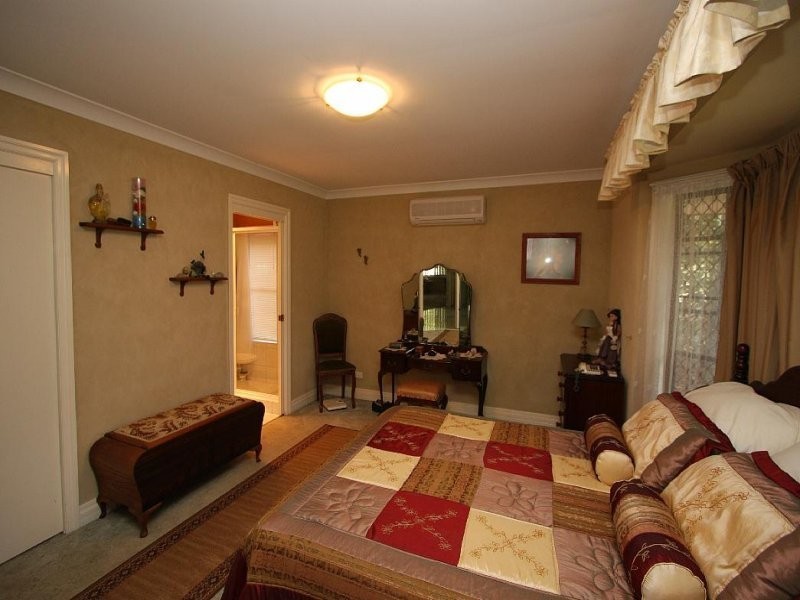 Boronia Heights QLD 4124