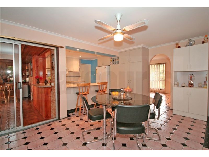 36 Oakdale St, Browns Plains QLD 4118