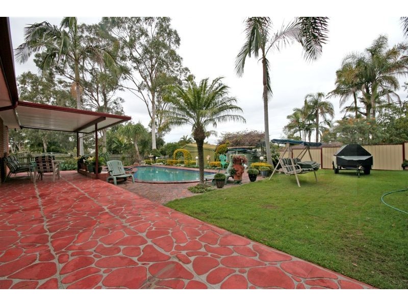 36 Oakdale St, Browns Plains QLD 4118