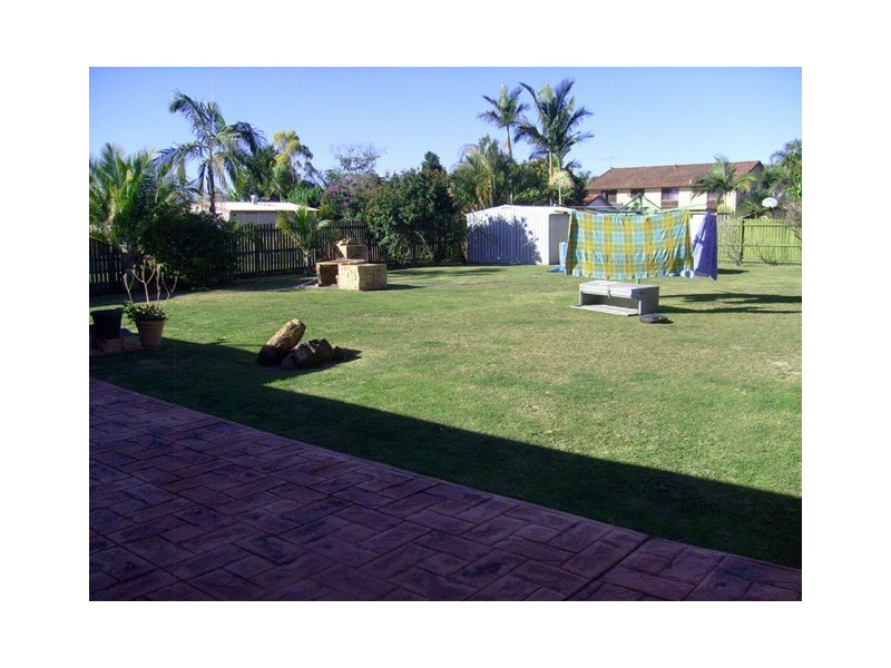 10 Matson Ave, Regents Park QLD 4118