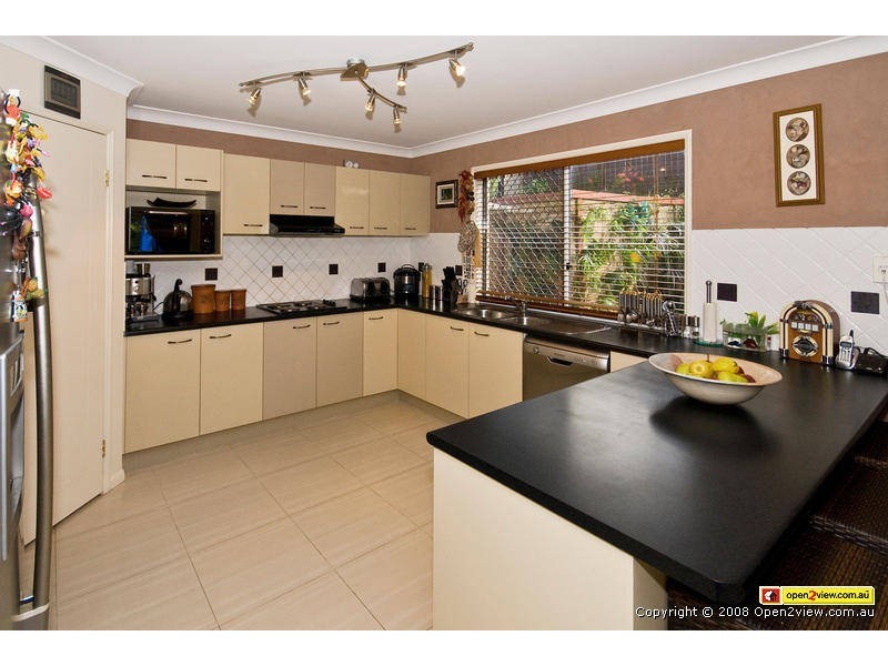 18 Hume St, Drewvale QLD 4116