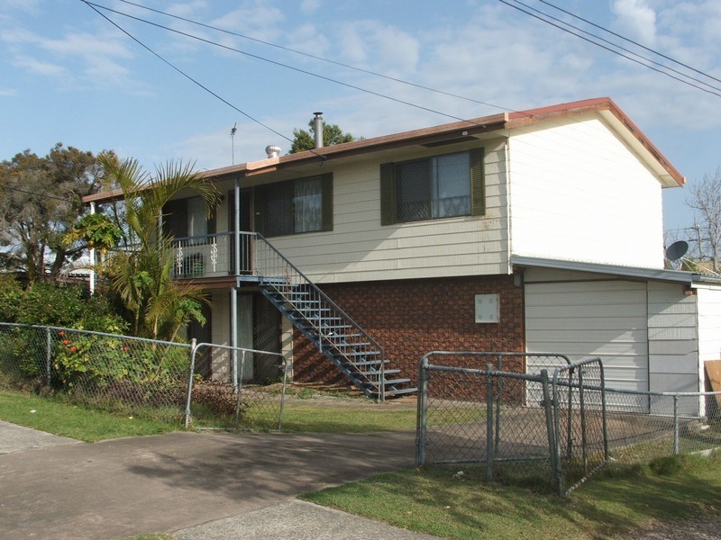 109 Waratah Dr, Crestmead QLD 4132