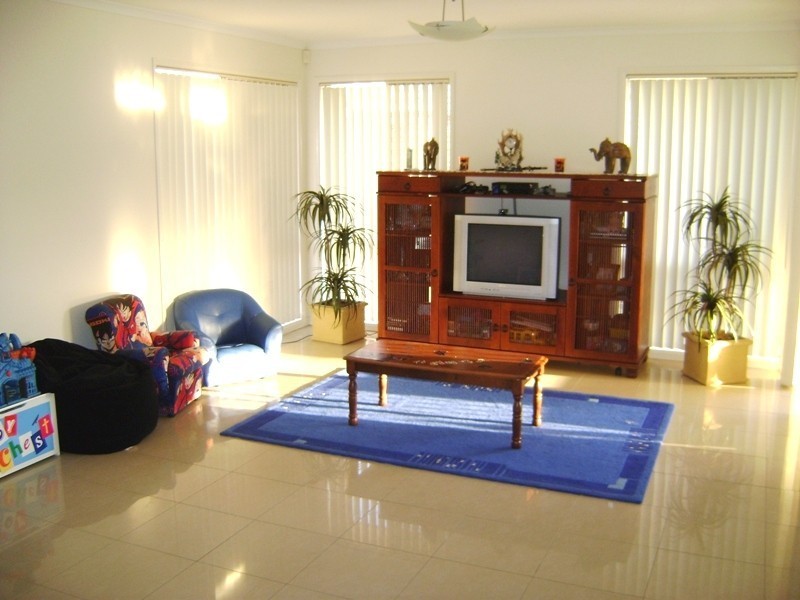 Regents Park QLD 4118