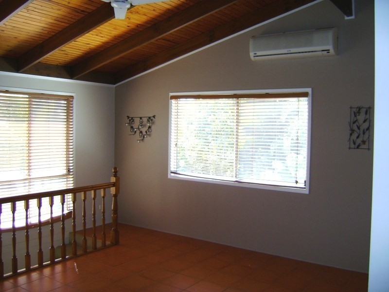 3 Tovey Rd, Boronia Heights QLD 4124