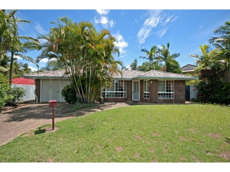 7 Calluna ct, Regents Park QLD 4118