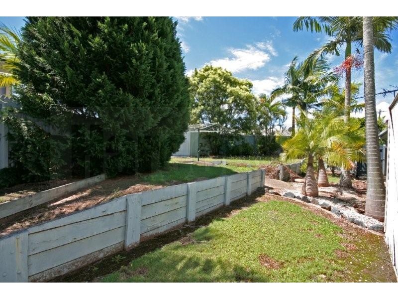 7 Calluna ct, Regents Park QLD 4118