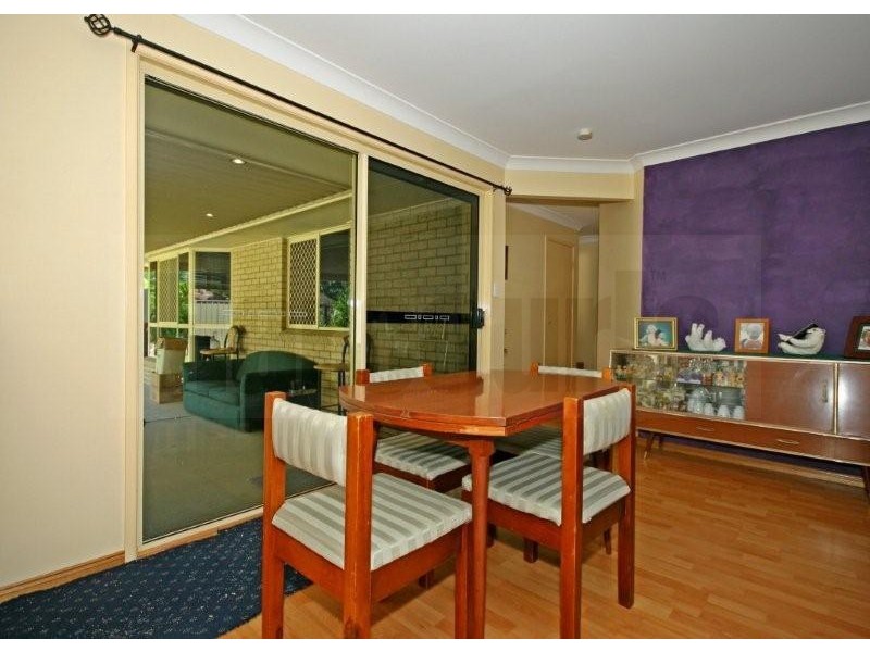 6 Yeoman Ct, Boronia Heights QLD 4124