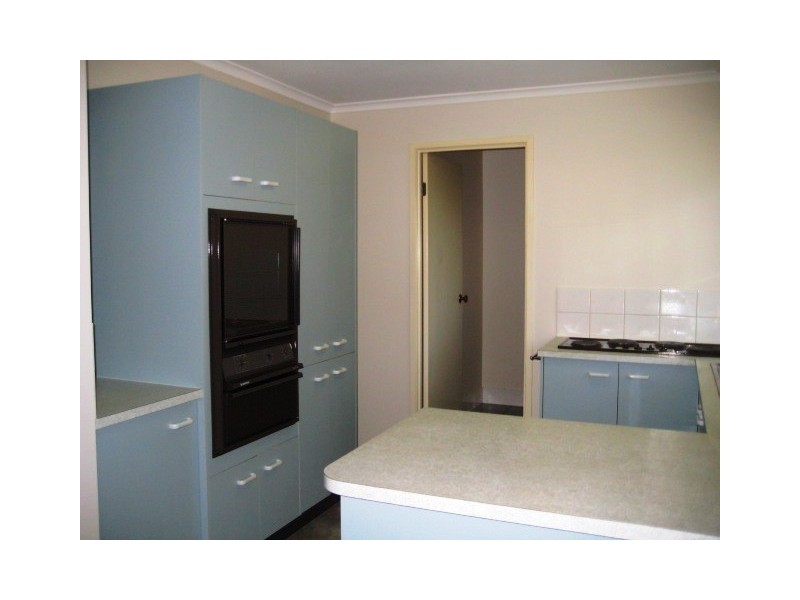 9 Diamantina St, Hillcrest QLD 4118