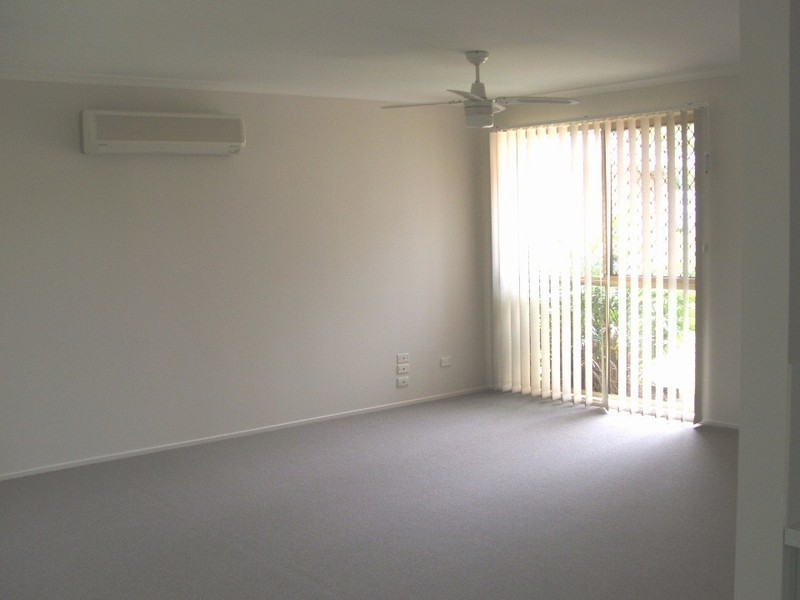 9 Diamantina St, Hillcrest QLD 4118