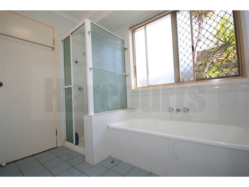 9 Diamantina St, Hillcrest QLD 4118