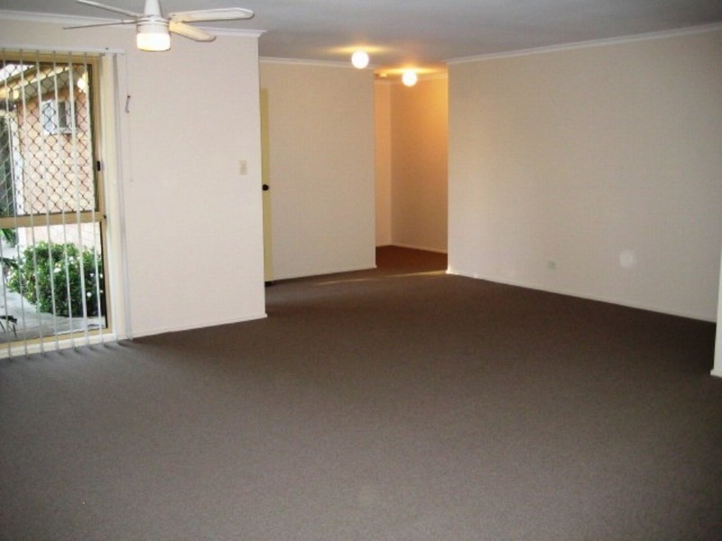 9 Diamantina St, Hillcrest QLD 4118