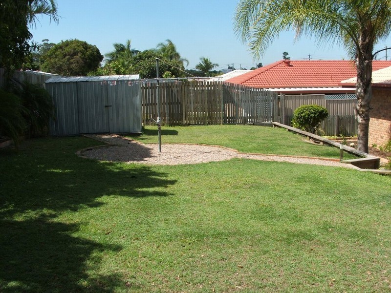 207 Waller Road, Regents Park QLD 4118