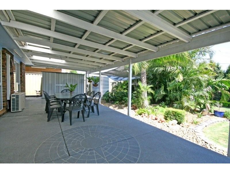 17 Bank Street, Browns Plains QLD 4118