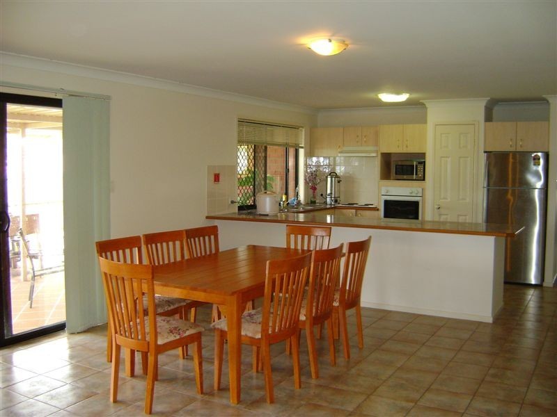 Regents Park QLD 4118