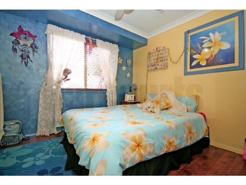 Regents Park QLD 4118