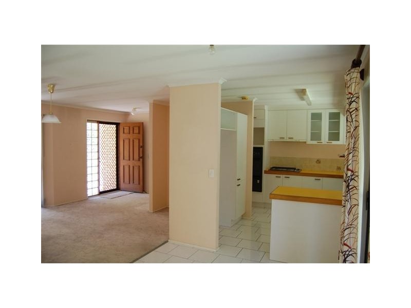 18 Leanne Ct, Greenbank QLD 4124