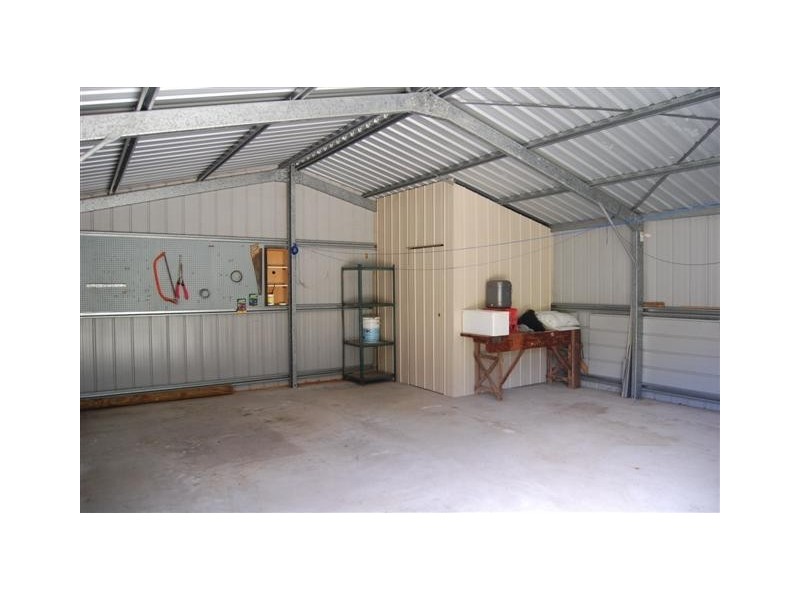 18 Leanne Ct, Greenbank QLD 4124