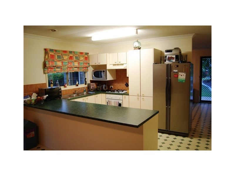 Hillcrest QLD 4118