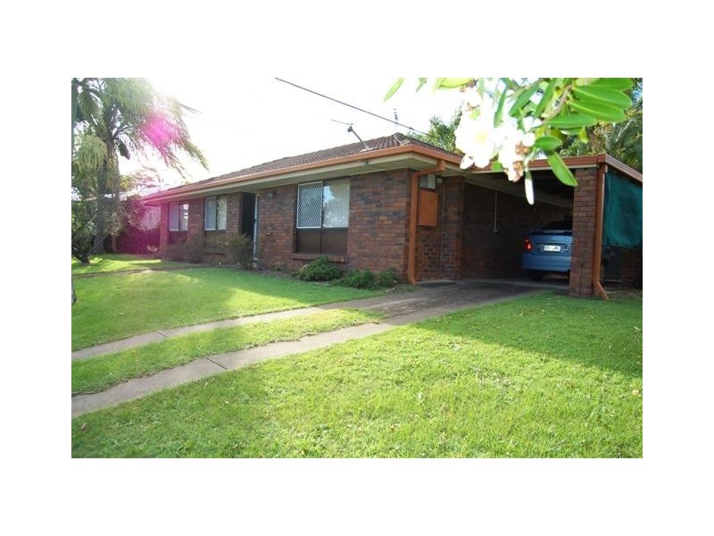 12 Cosway St, Hillcrest QLD 4118