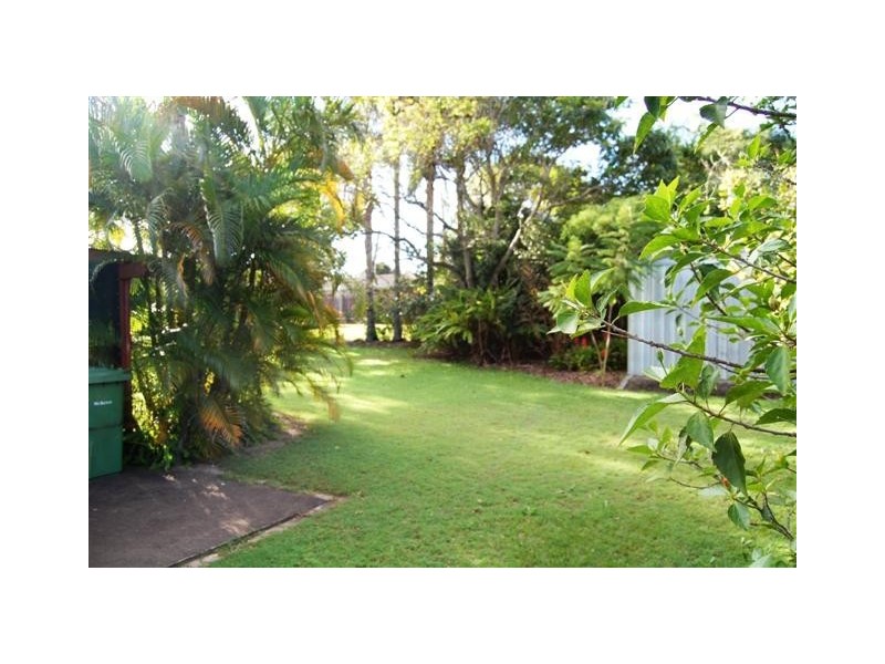 12 Cosway St, Hillcrest QLD 4118