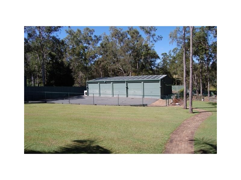 8-10 Priory Pl, Forestdale QLD 4118