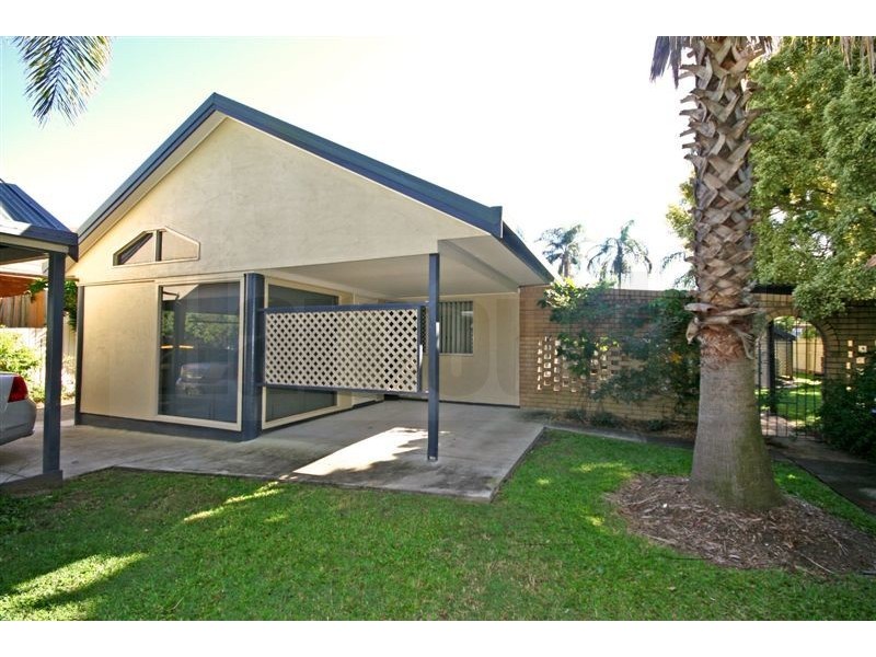 54 Sherwood Dr, Browns Plains QLD 4118