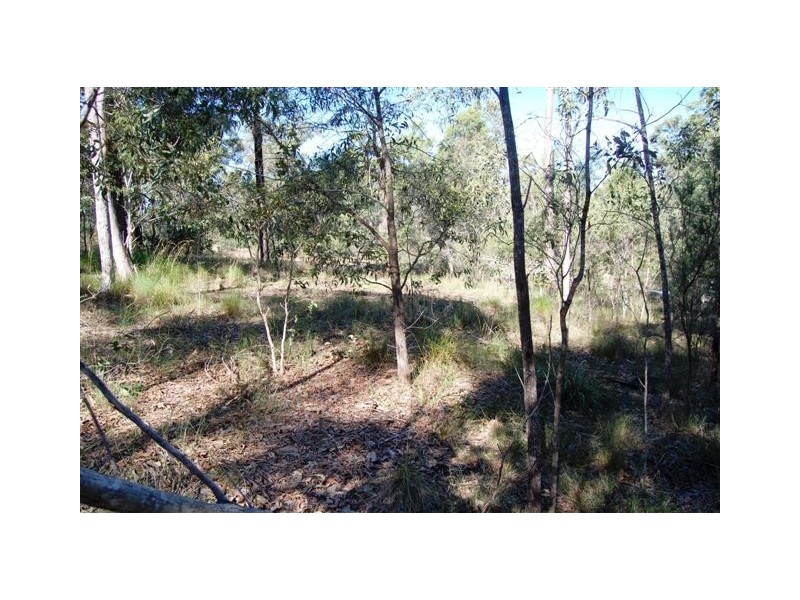 1 Warbler Ct, Greenbank QLD 4124