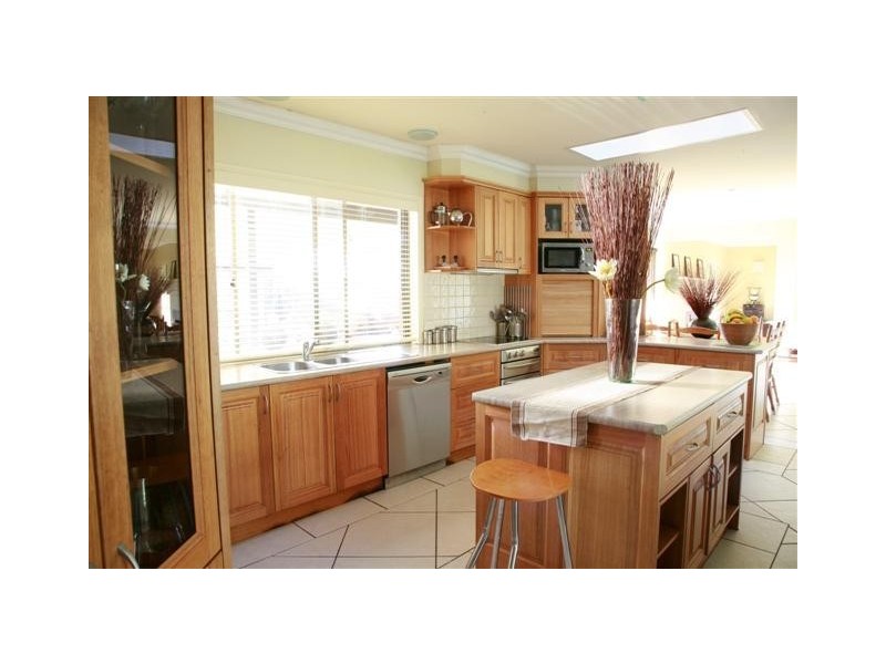 64 Noffke Ct, Logan Reserve QLD 4133