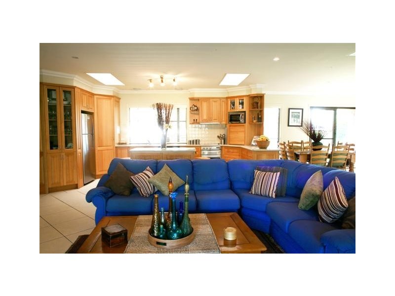 64 Noffke Ct, Logan Reserve QLD 4133