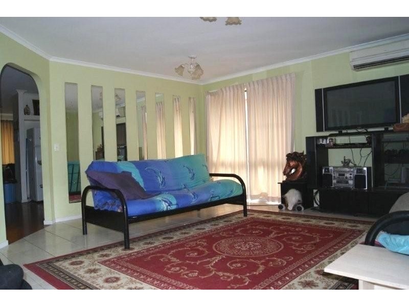 71 Vansittart Road, Regents Park QLD 4118
