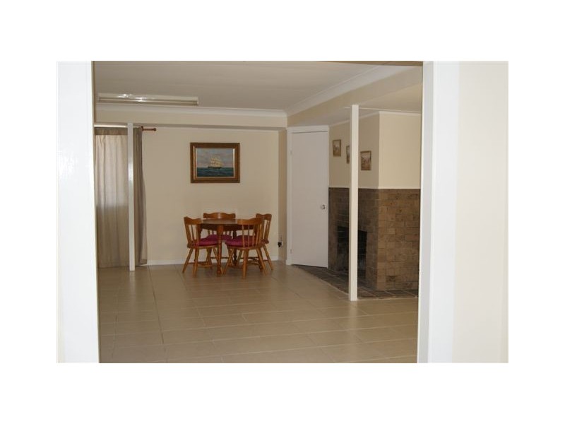 17 Bywater Street, Hillcrest QLD 4118