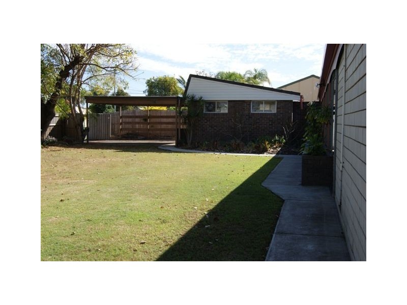 17 Bywater Street, Hillcrest QLD 4118