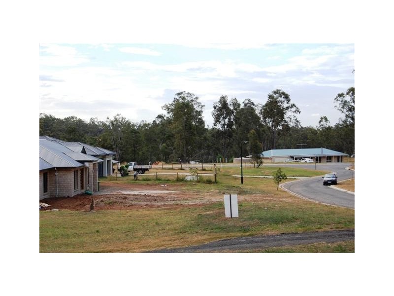 9-11 The Bluff Ct, Cedar Vale QLD 4285