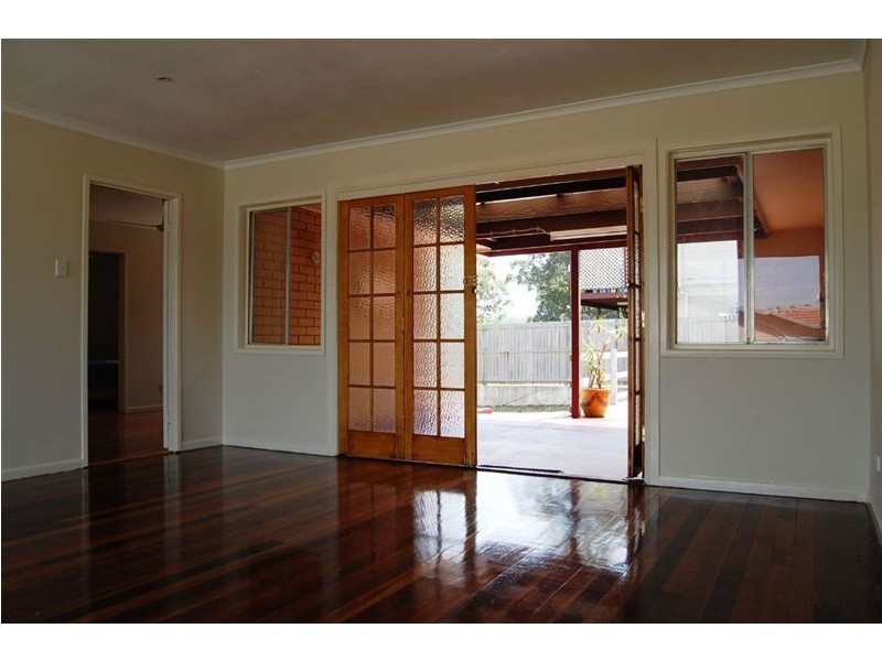 13 Woodview Street, Browns Plains QLD 4118