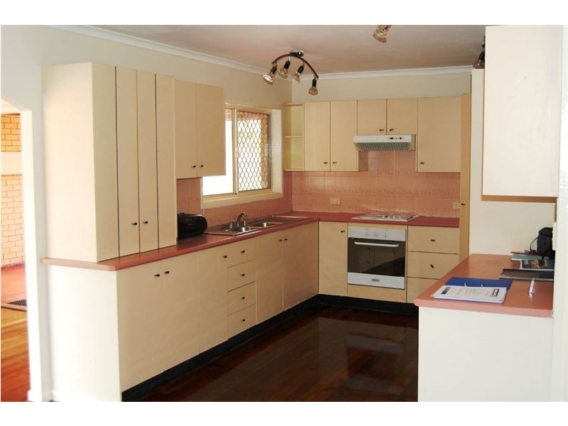 13 Woodview Street, Browns Plains QLD 4118