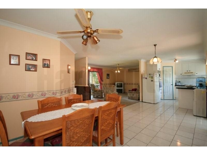 7 Calluna Court, Regents Park QLD 4118