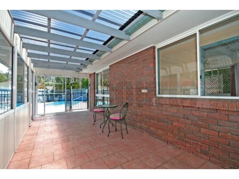 7 Calluna Court, Regents Park QLD 4118