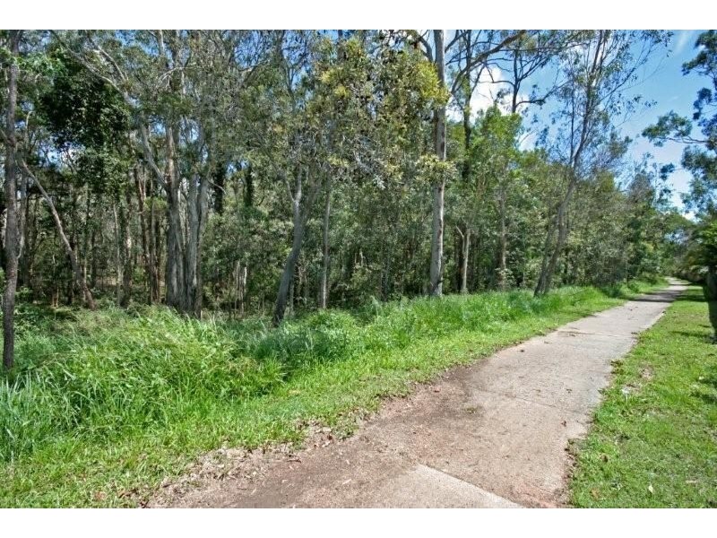 7 Calluna Court, Regents Park QLD 4118