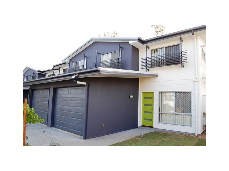 1 Emerald Court, Emerald Drive, Regents Park QLD 4118