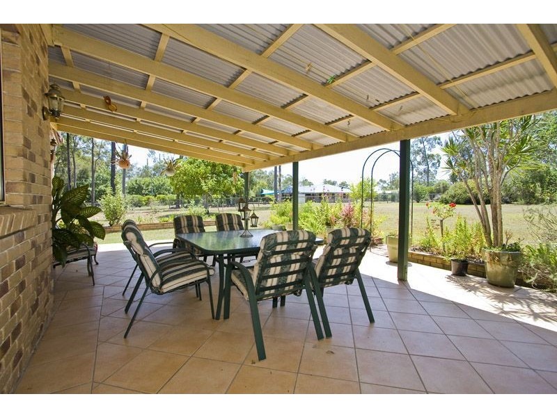 7 Eildon cl, Munruben QLD 4125