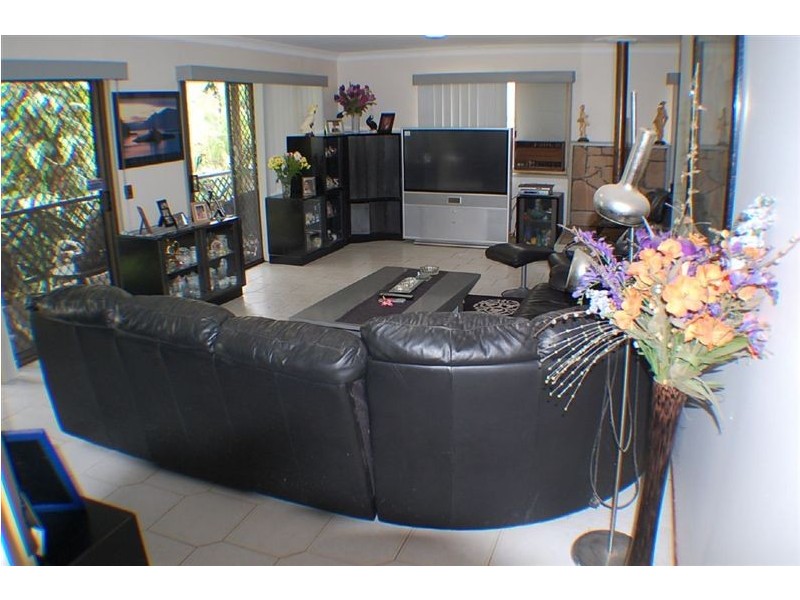 4 Fern Street, Browns Plains QLD 4118