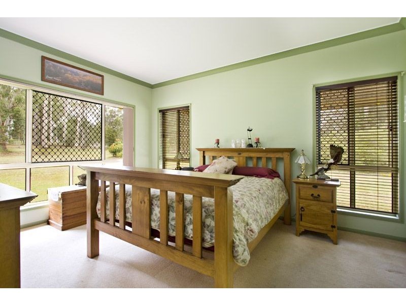 268 Holloway Rd, Chambers Flat QLD 4133