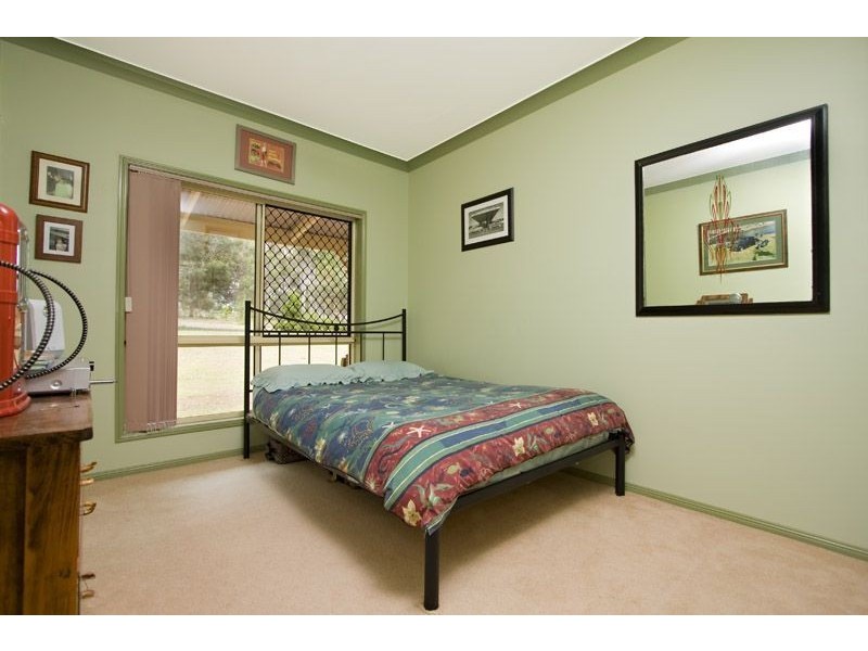 268 Holloway Rd, Chambers Flat QLD 4133